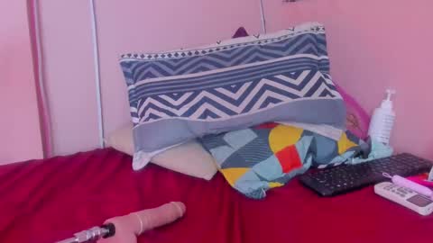 SCARLETH online show from January 18, 2025, 4:59 am