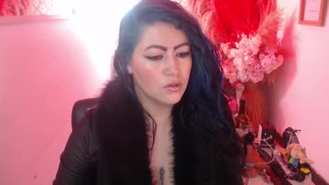 Snapshot of scarleth_bluee chatting on February 12, 2026, 3:12 am Scarleth online show from February 12, 2026, 3:12 am