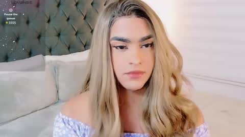 scarleth_sweety online show from September 15, 2025, 12:32 am
