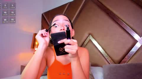 Snapshot of scarlethcollins_ chatting on June 7, 2026, 12:09 pm Scarleth online show from June 7, 2026, 12:09 pm
