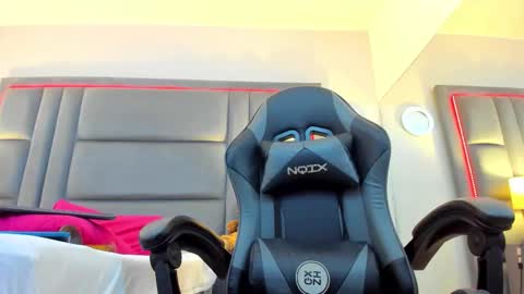 Scarleth online show from October 29, 2025, 3:31 am