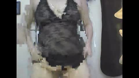 Snapshot of scarlett1726 chatting on May 9, 2026, 8:14 pm scarlett1726 online show from May 9, 2026, 8:14 pm