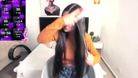 Scarlett online show from February 22, 2025, 12:08 pm