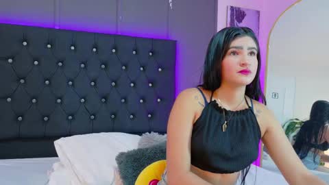 scarlett__durand online show from September 24, 2025, 11:57 am