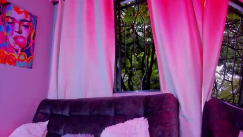 scarlett__durand online show from November 14, 2025, 11:53 am