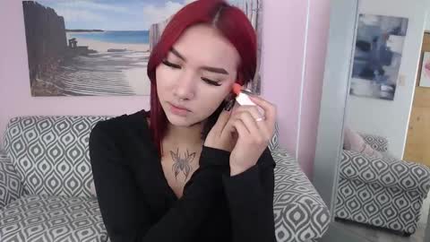 scarlett_blackwood online show from November 17, 2025, 2:01 pm