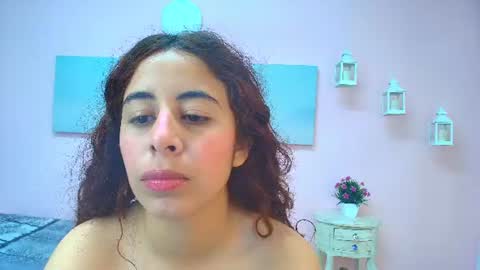 Scarlett online show from July 26, 2026, 1:51 pm