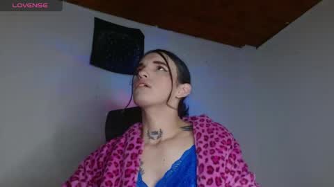 Snapshot of scarlett_crastrawberry chatting on June 3, 2026, 3:09 am scarlet online show from June 3, 2026, 3:09 am