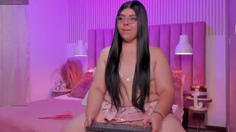 Scarlett  online show from July 10, 2026, 10:51 am