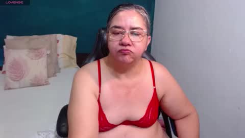 Scarlett  online show from March 29, 2026, 2:33 am