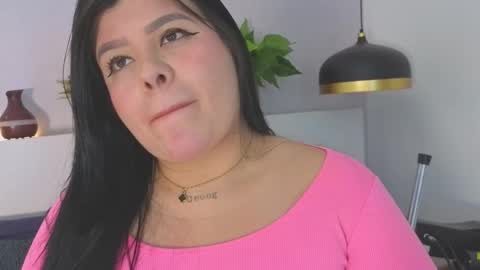 Scarlett  online show from February 25, 2026, 4:33 am