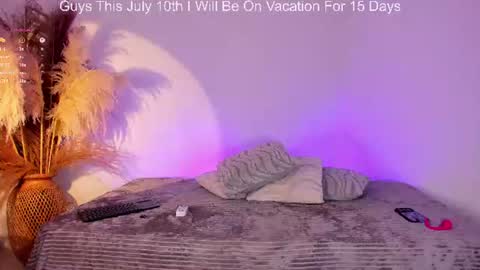 scarlet  online show from July 7, 2026, 11:36 am