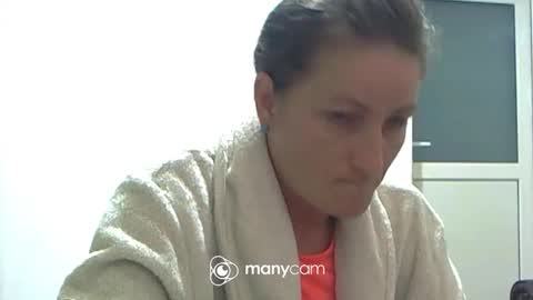 scarlett_queen01 online show from September 28, 2025, 2:50 am