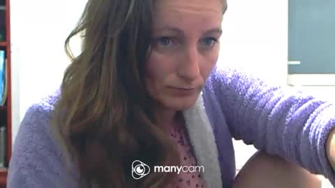 scarlett_queen01 online show from October 12, 2025, 4:33 am