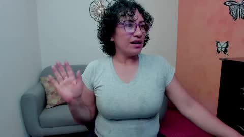 Scarlett sax online show from May 17, 2026, 12:19 am