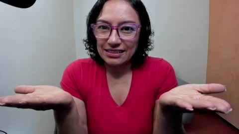 Scarlett sax online show from May 21, 2026, 11:12 pm