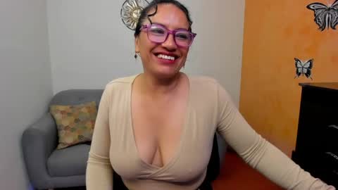 Scarlett sax online show from May 23, 2026, 11:31 pm
