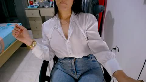 scarlet online show from June 27, 2026, 4:23 pm