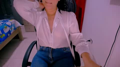 scarlet online show from July 13, 2026, 12:35 am