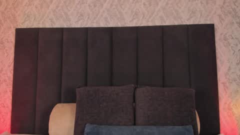 Scarlett online show from June 1, 2026, 12:29 pm