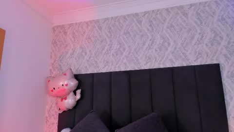 Scarlett online show from July 21, 2026, 12:29 pm