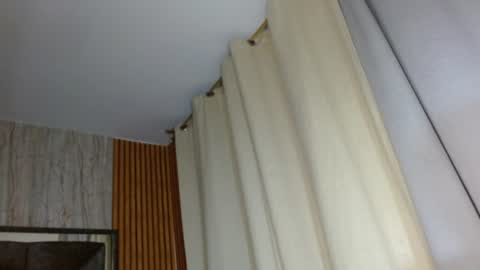 Scarlett zin follow me online show from July 23, 2026, 1:58 am