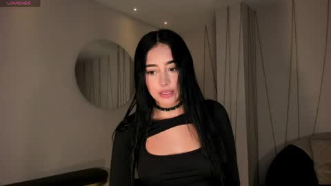 Snapshot of scarlettblaze1 chatting on May 19, 2026, 12:00 pm Sacrlett Blaze online show from May 19, 2026, 12:00 pm