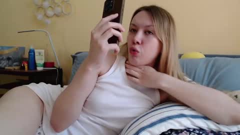 Snapshot of scarlettford chatting on February 27, 2025, 1:38 pm Scarlett online show from February 27, 2025, 1:38 pm