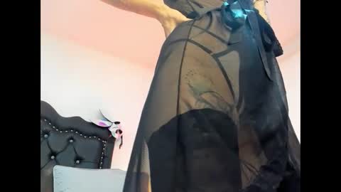 Scarlett online show from December 11, 2024, 6:52 pm