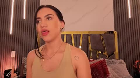 scarlettorres online show from May 19, 2026, 1:56 am