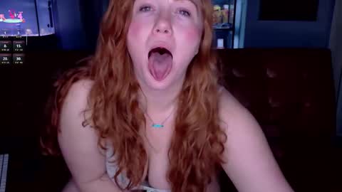 Snapshot of scarlettredff chatting on March 3, 2026, 3:01 am ScarlettredFF online show from March 3, 2026, 3:01 am