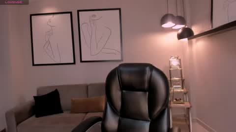 Snapshot of scarlettrosex1 chatting on April 29, 2026, 8:04 pm Scarlett Rose online show from April 29, 2026, 8:04 pm