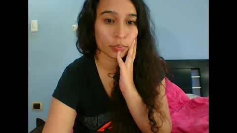 Nataly online show from April 25, 2026, 8:17 pm
