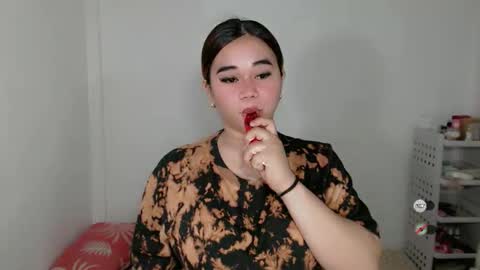 scarletvamp online show from April 23, 2026, 12:29 pm