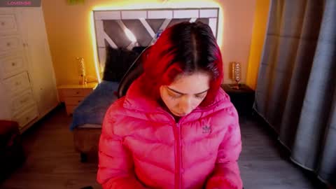 Snapshot of scarllett_bdsm chatting on December 20, 2024, 4:09 am Scarllett online show from December 20, 2024, 4:09 am