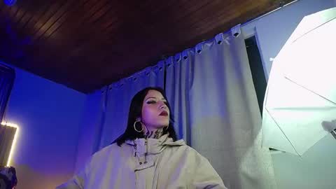 Snapshot of scarllett_bdsm chatting on November 8, 2025, 6:24 am Scarllett online show from November 8, 2025, 6:24 am