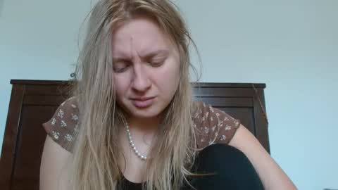 Snapshot of scartit chatting on February 3, 2025, 9:18 pm ScarTit Bernhard online show from February 3, 2025, 9:18 pm