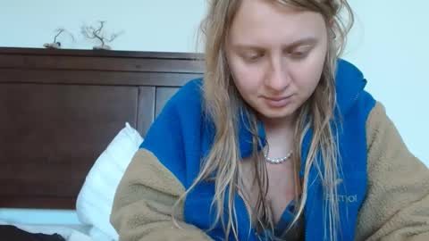 Snapshot of scartit chatting on February 17, 2025, 11:53 pm ScarTit Bernhard online show from February 17, 2025, 11:53 pm