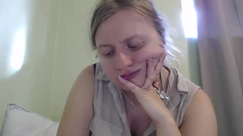 Snapshot of scartit chatting on October 15, 2025, 3:12 pm ScarTit Bernhard online show from October 15, 2025, 3:12 pm