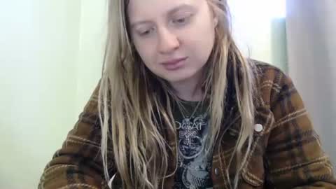 Snapshot of scartit chatting on October 18, 2025, 4:08 pm ScarTit Bernhard online show from October 18, 2025, 4:08 pm