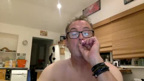 Snapshot of scbiggersballs chatting on July 23, 2026, 11:24 pm scbiggersballs online show from July 23, 2026, 11:24 pm