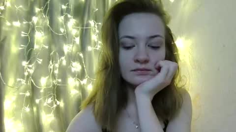 Elsa online show from March 18, 2026, 11:46 am