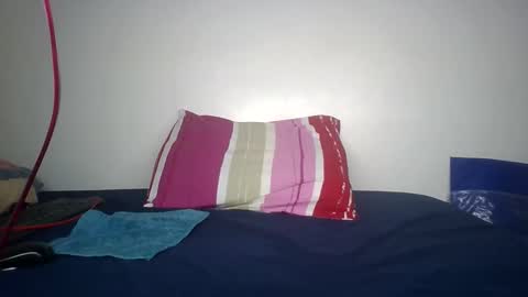 scentedfriction online show from September 14, 2025, 8:13 am