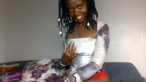 scentedfriction online show from November 15, 2025, 6:00 am