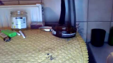 schnibschnab online show from October 16, 2025, 1:50 am