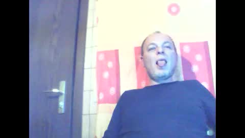 schnibschnab online show from January 11, 2026, 1:54 am