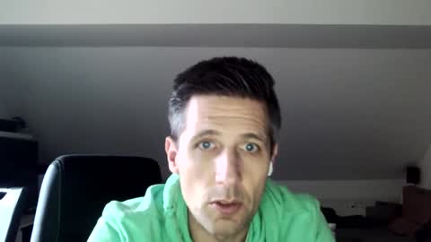 Snapshot of schnuckigeil chatting on December 3, 2024, 1:54 pm Dildomen online show from December 3, 2024, 1:54 pm