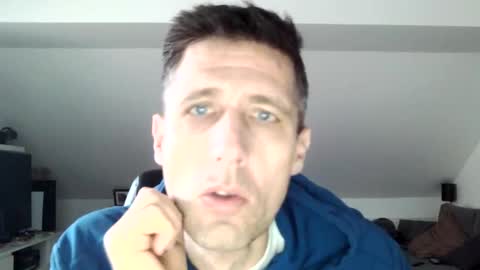 Snapshot of schnuckigeil chatting on January 3, 2025, 2:51 pm Dildomen online show from January 3, 2025, 2:51 pm