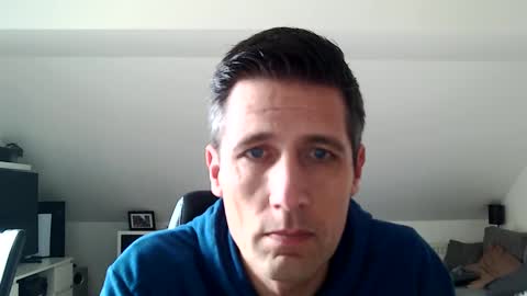 Snapshot of schnuckigeil chatting on January 30, 2025, 9:36 am Dildomen online show from January 30, 2025, 9:36 am