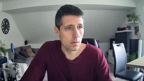 Snapshot of schnuckigeil chatting on February 19, 2026, 7:59 am Dildomen online show from February 19, 2026, 7:59 am